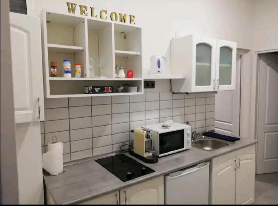 Riverside Cosy Apartman Budapest Esterno foto